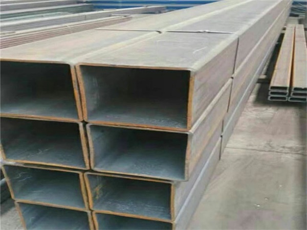 新乐Q355B<font style='color:red'>无缝方管</font>大厂出货